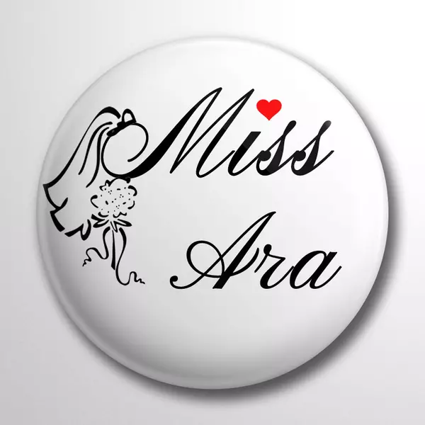 Miss Ara kitűző fátylas-virágos